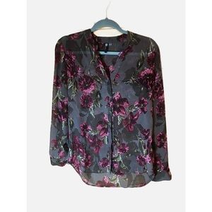 Floral Pattern in Gray, Red, Green, Lightweight and sheer, V Neck. Button Down,